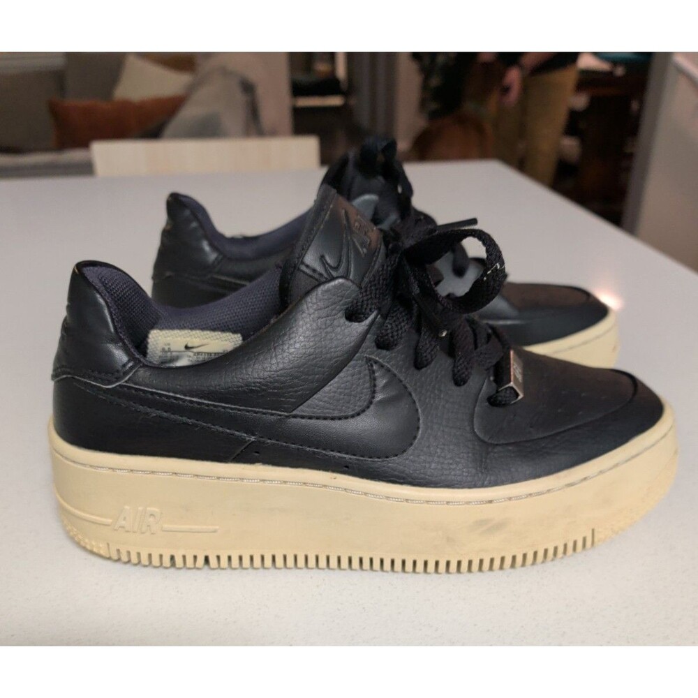 Nike Air Force 1 Sage Low Black W Size 6.5